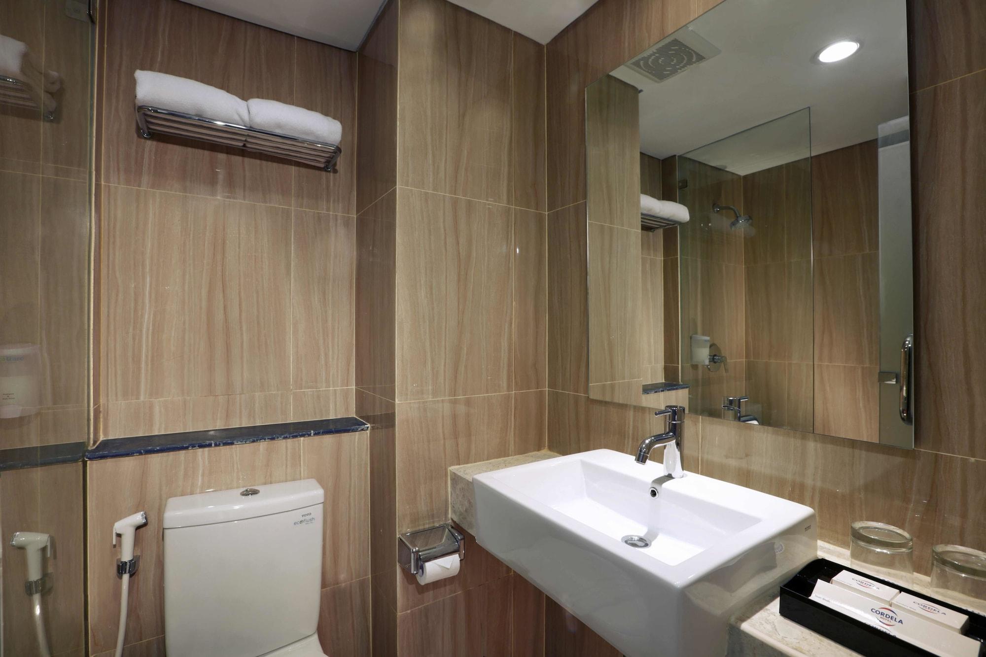 Grand Cordela Hotel Bandung Exterior photo