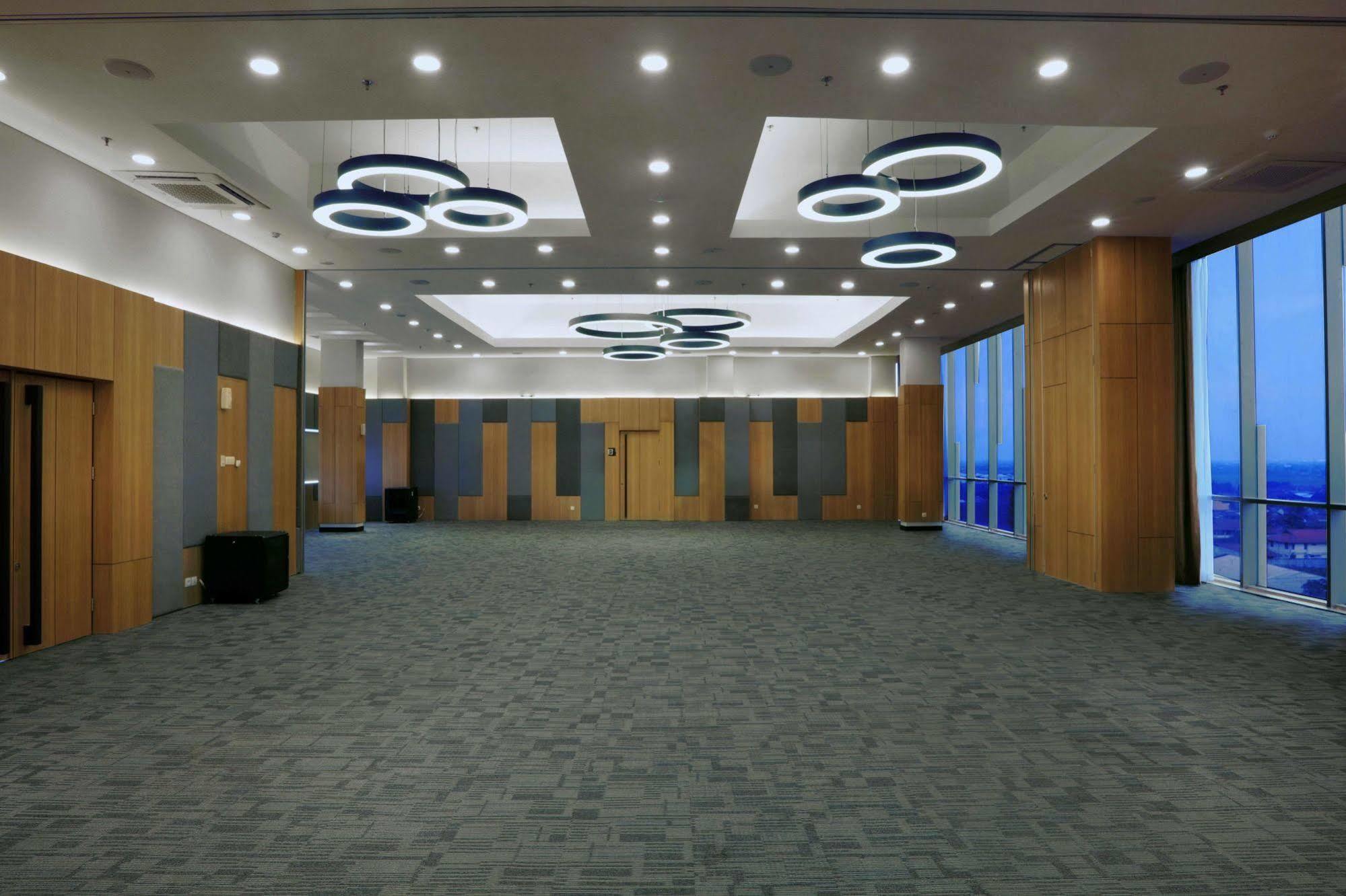 Grand Cordela Hotel Bandung Exterior photo
